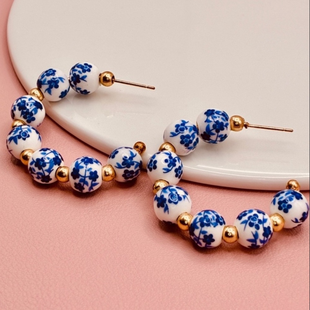 Handcrafted Blue & White Floral
Porcelain Beaded Open Hoop Earrings - Picture 3 of 9